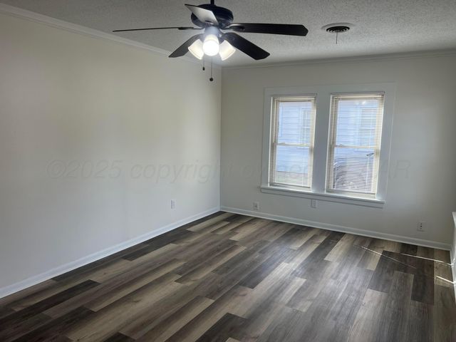 4233 SW 13TH Avenue, Amarillo, TX 79106