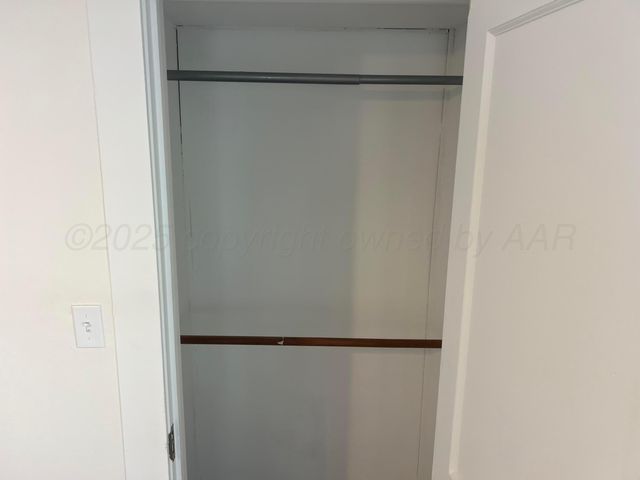 4233 SW 13TH Avenue, Amarillo, TX 79106