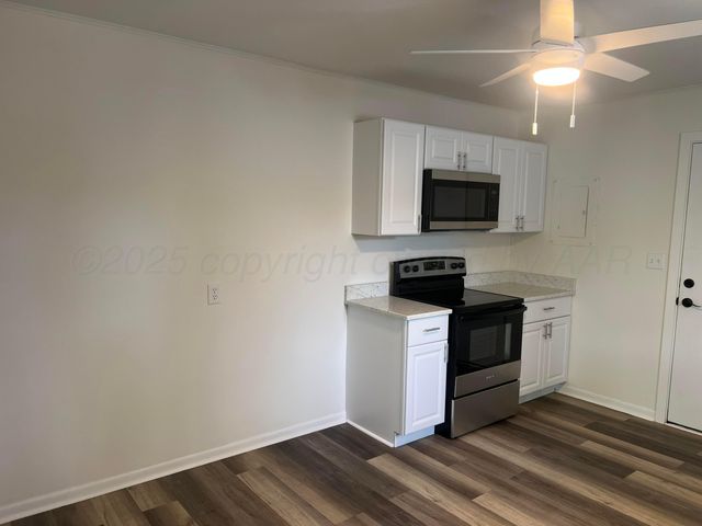 4233 SW 13TH Avenue, Amarillo, TX 79106