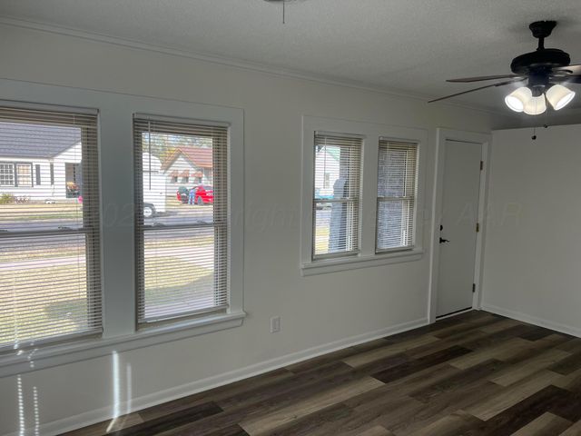 4233 SW 13TH Avenue, Amarillo, TX 79106