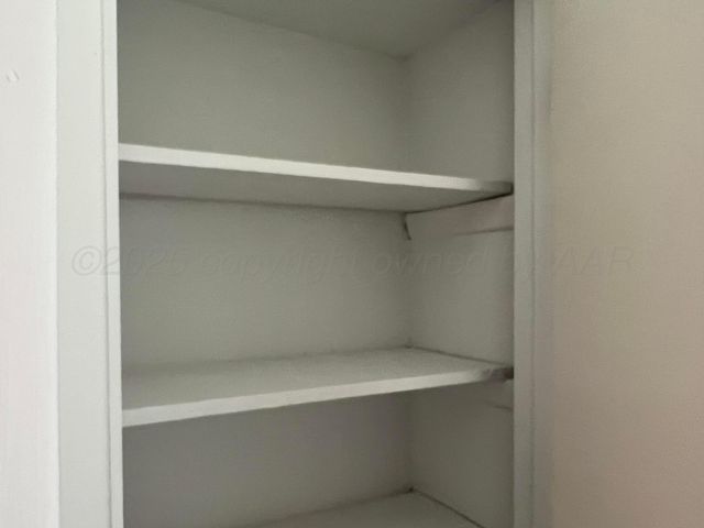 4233 SW 13TH Avenue, Amarillo, TX 79106