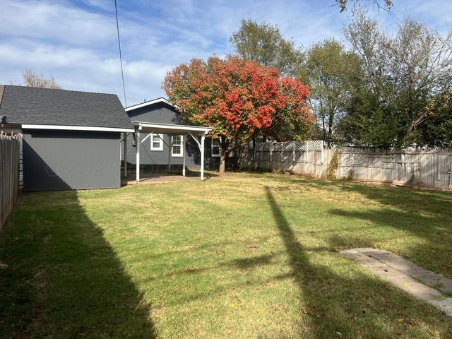 4233 SW 13TH Avenue, Amarillo, TX 79106