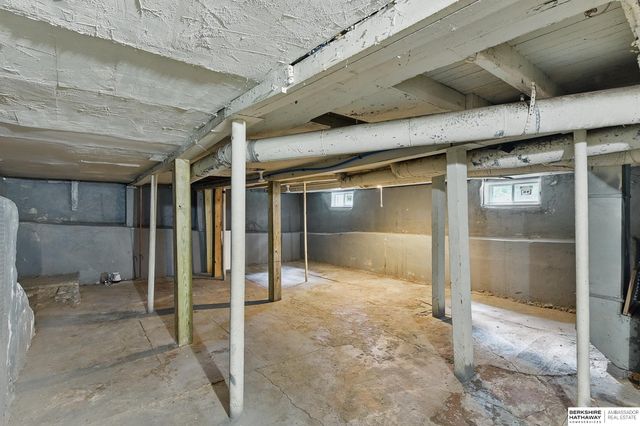 4508 Izard Street, Omaha, NE 68132