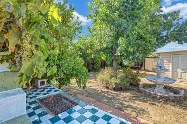 8036 Radford, North Hollywood, CA 91605