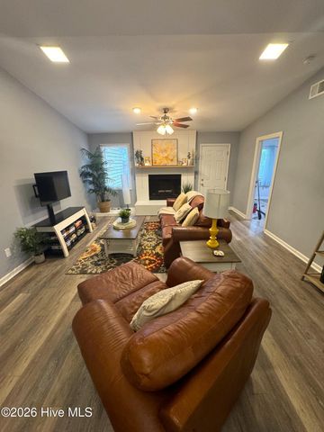 2 Palmetto Place, Greenville, NC 27858