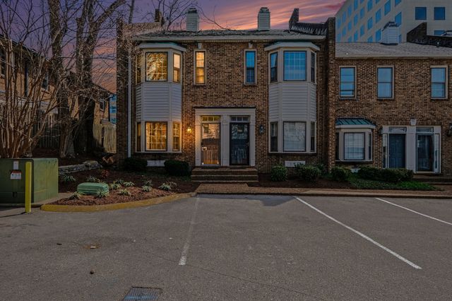 109 Fairmont Pl, Nashville, TN 37203