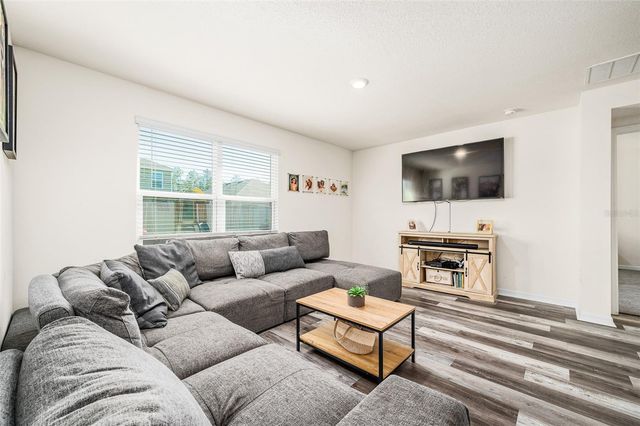 2181 NW 247TH DRIVE, Newberry, FL 32669