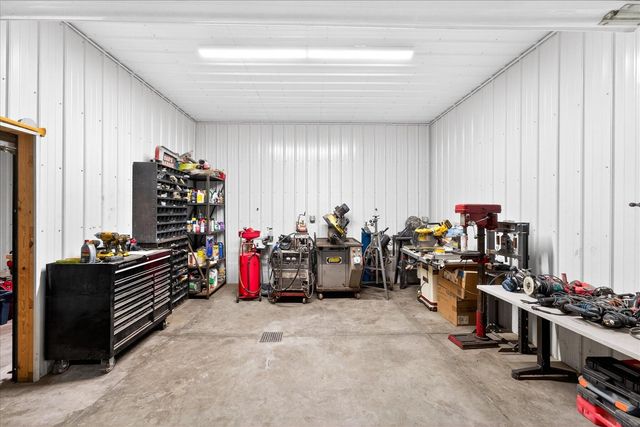 3457 138th Avenue, Hamilton, MI 49419