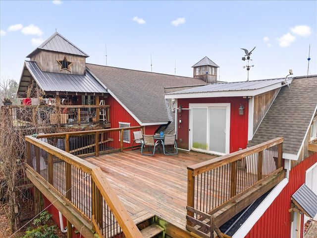 3457 138th Avenue, Hamilton, MI 49419