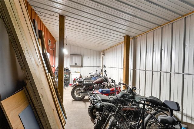 3457 138th Avenue, Hamilton, MI 49419