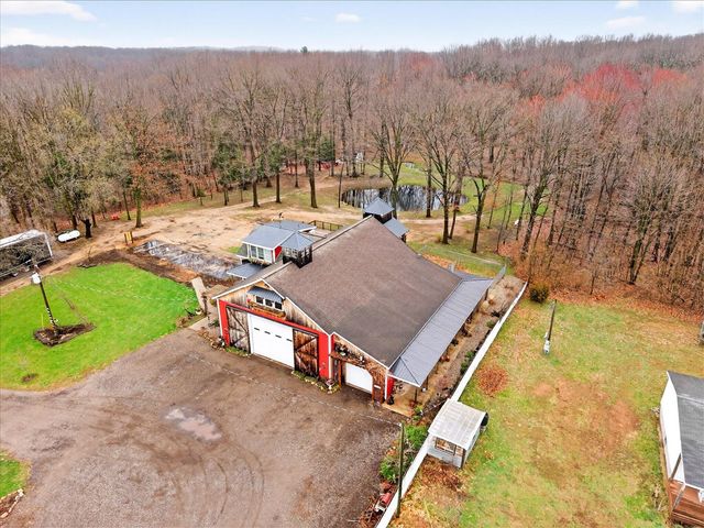 3457 138th Avenue, Hamilton, MI 49419