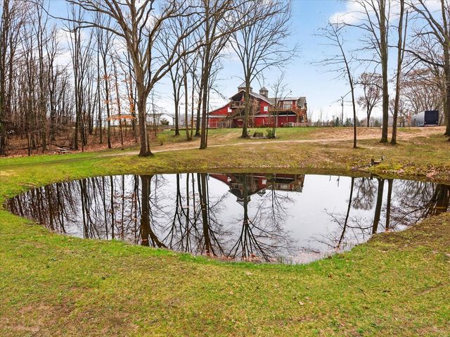 3457 138th Avenue, Hamilton, MI 49419