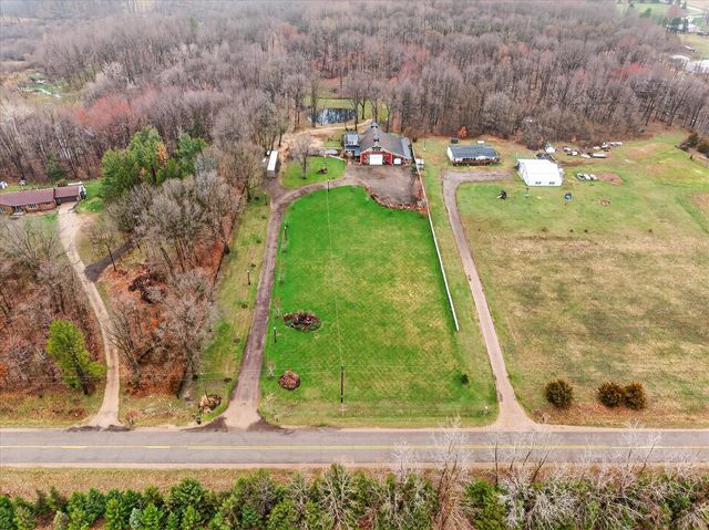 3457 138th Avenue, Hamilton, MI 49419