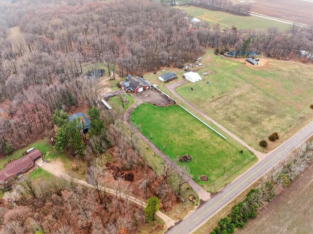 3457 138th Avenue, Hamilton, MI 49419