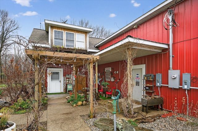 3457 138th Avenue, Hamilton, MI 49419