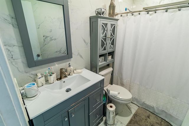 513 El Vedado, West Palm Beach, FL 33405