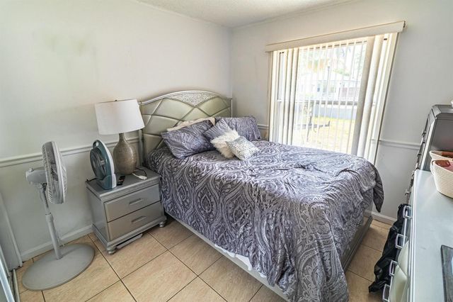 513 El Vedado, West Palm Beach, FL 33405