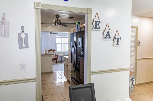 513 El Vedado, West Palm Beach, FL 33405