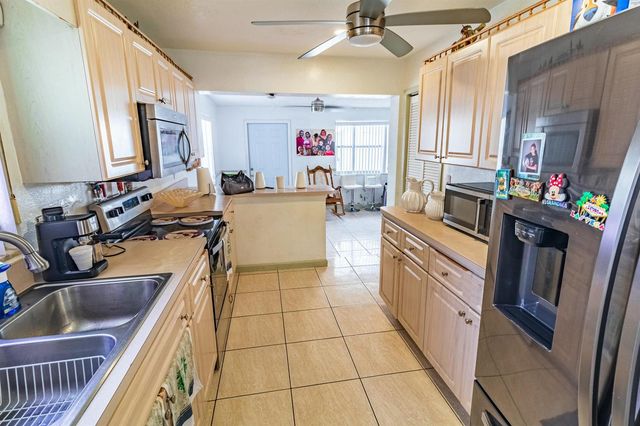 513 El Vedado, West Palm Beach, FL 33405