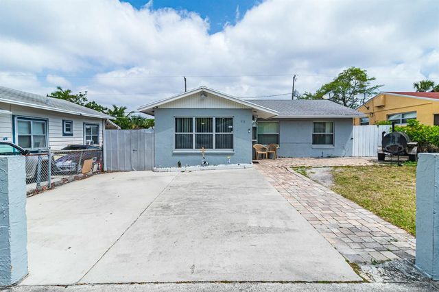 513 El Vedado, West Palm Beach, FL 33405