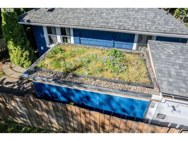 105 Nw 13TH St, Gresham, OR 97030