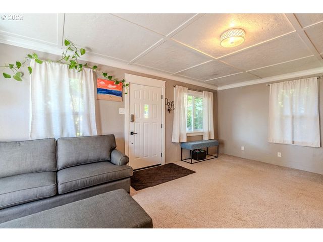 105 Nw 13TH St, Gresham, OR 97030