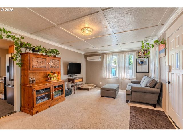 105 Nw 13TH St, Gresham, OR 97030