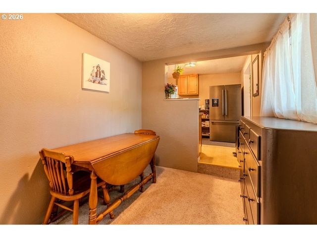 105 Nw 13TH St, Gresham, OR 97030