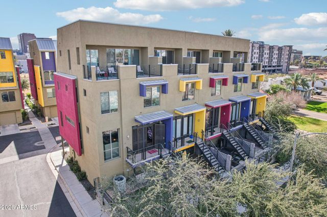 524 E AMES Place, Phoenix, AZ 85004