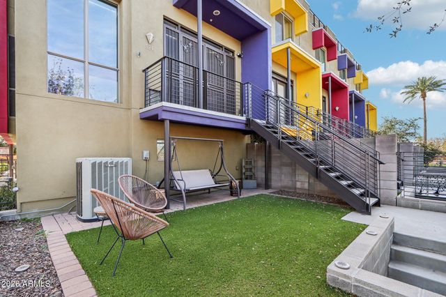 524 E AMES Place, Phoenix, AZ 85004