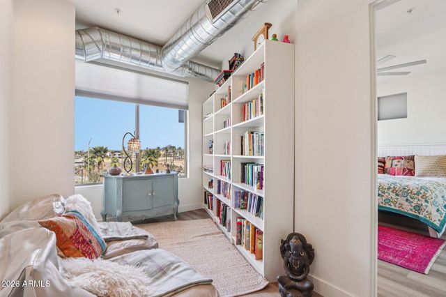 524 E AMES Place, Phoenix, AZ 85004