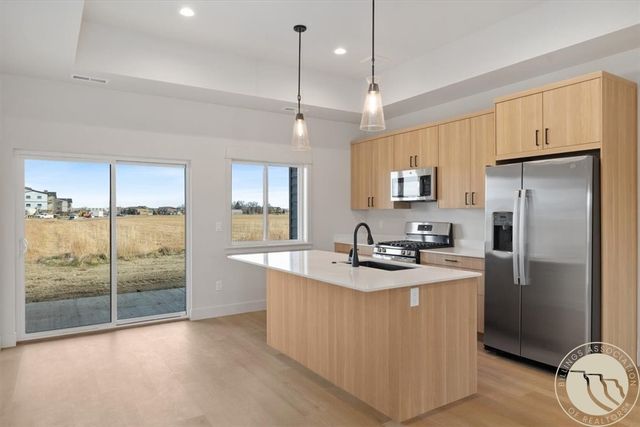 637 Willow Branch Road, Billings, MT 59106