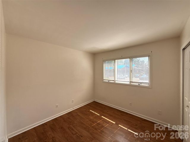 1823 J Julian Lane C, Charlotte, NC 28208