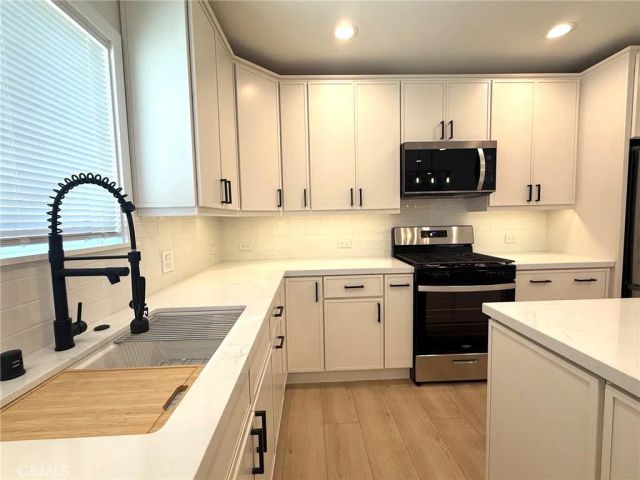 1910 257th, Lomita, CA 90717