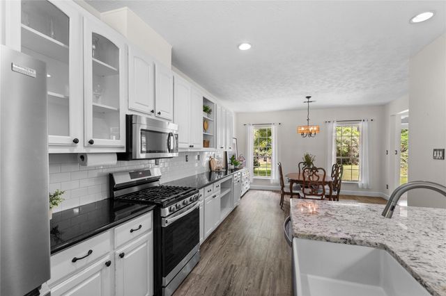 21818 Big River Drive, Magnolia, TX 77355