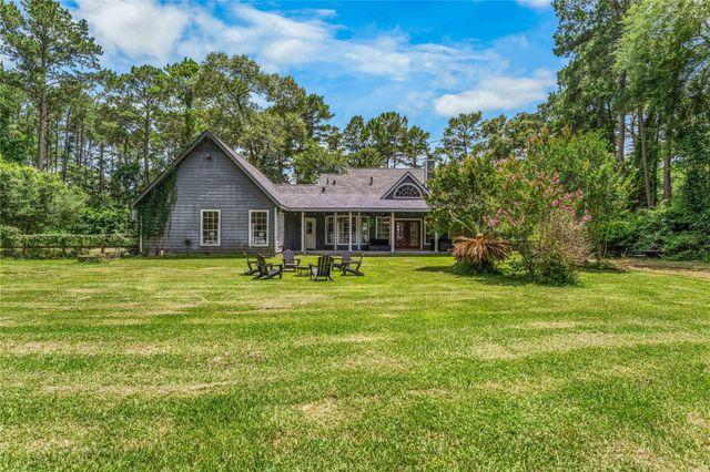 21818 Big River Drive, Magnolia, TX 77355