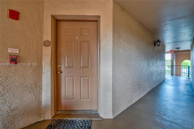 2866 S University Dr 5307, Davie, FL 33328