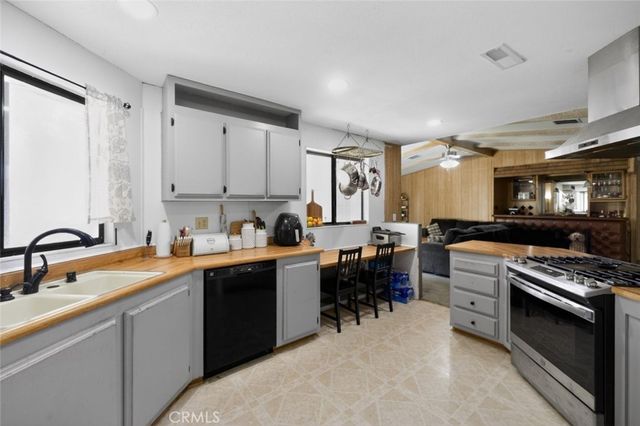 33985 Harvest Way, Wildomar, CA 92595
