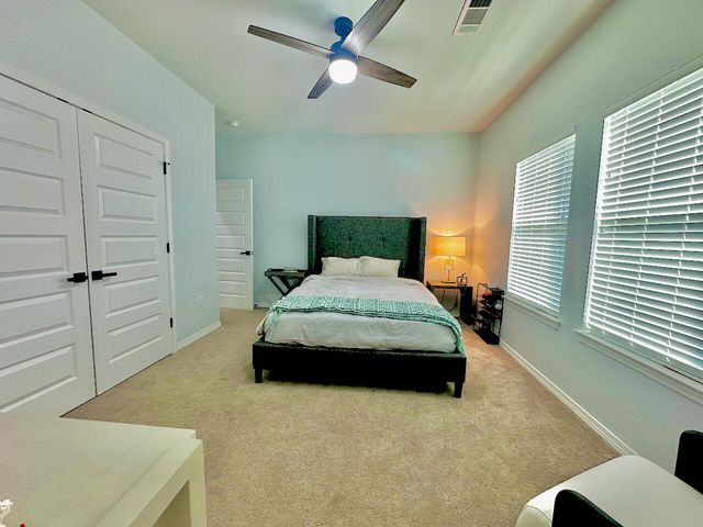 335 E Club House Drive, Freeport, FL 32439