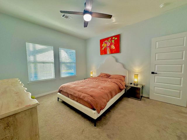 335 E Club House Drive, Freeport, FL 32439