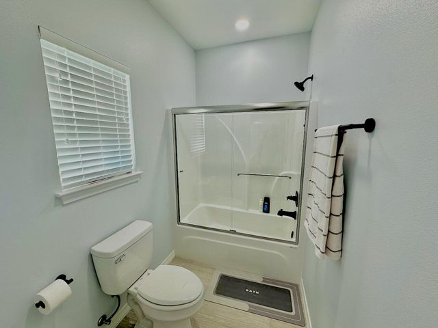 335 E Club House Drive, Freeport, FL 32439