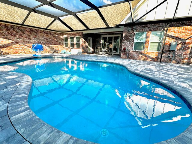 335 E Club House Drive, Freeport, FL 32439