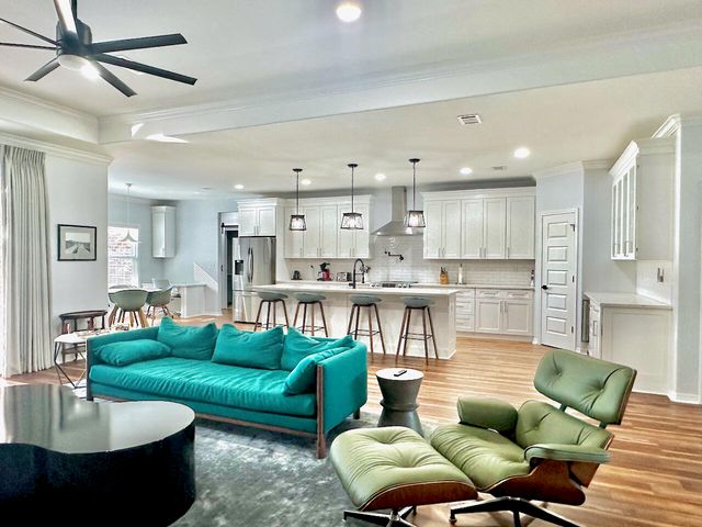 335 E Club House Drive, Freeport, FL 32439