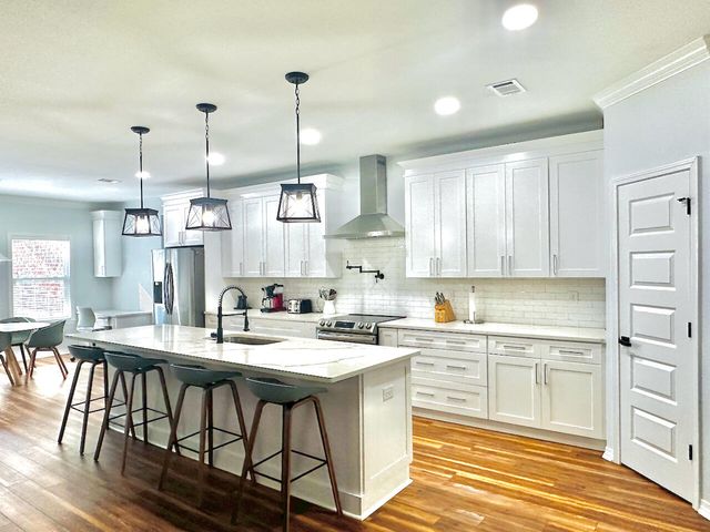 335 E Club House Drive, Freeport, FL 32439