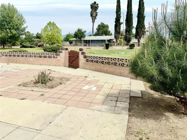 200 Mary Lane, Hemet, CA 92543