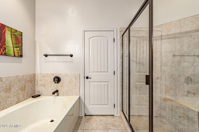 6202 E MCKELLIPS Road 135, Mesa, AZ 85215
