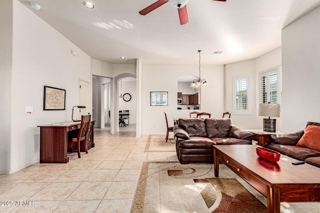 6202 E MCKELLIPS Road 135, Mesa, AZ 85215