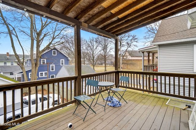 31 N Lake Avenue, Troy, NY 12180