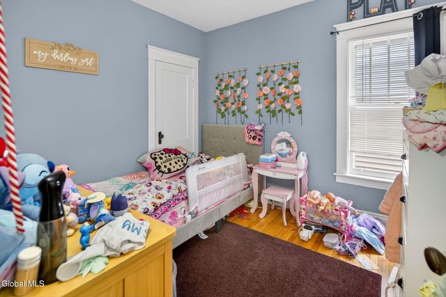 31 N Lake Avenue, Troy, NY 12180