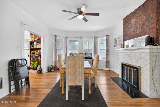 31 N Lake Avenue, Troy, NY 12180